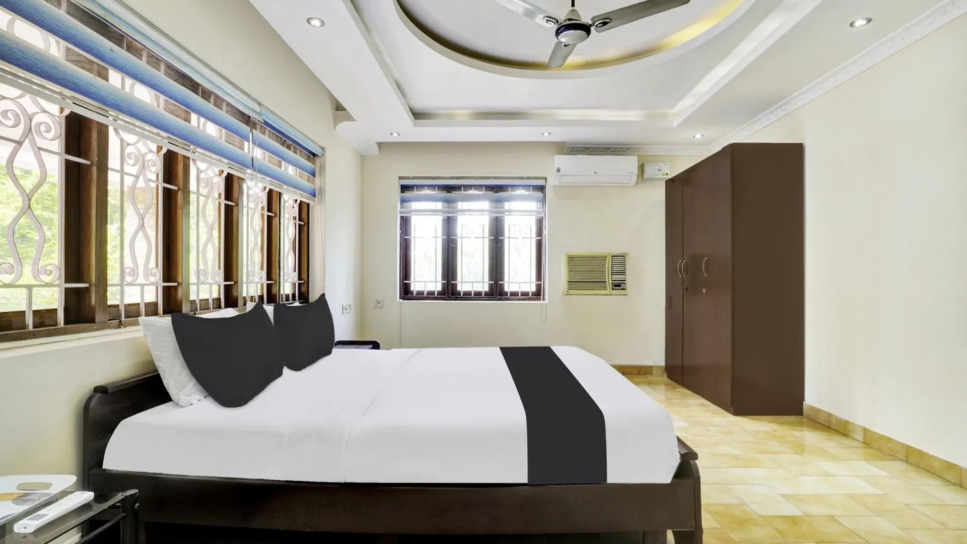 Hotel O Chalet Suites Kochi 3*,  Indien