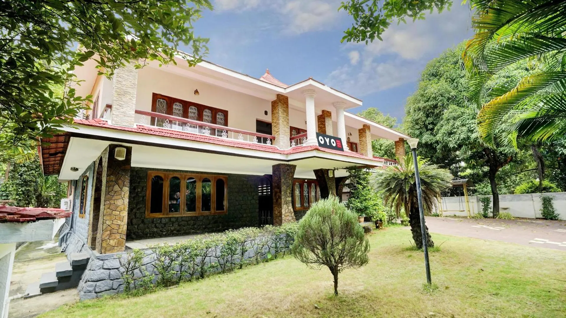 Hotel O Chalet Suites Kochi Indien