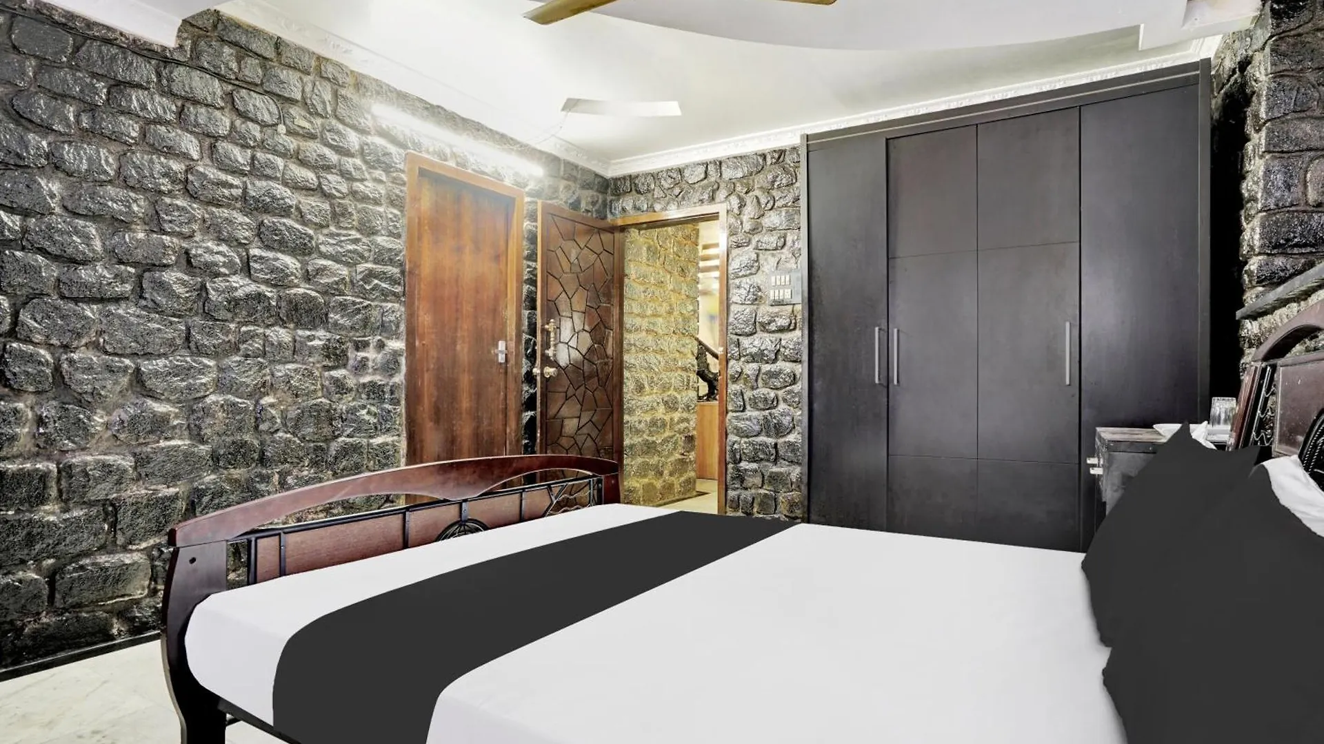 Hotel O Chalet Suites Kochi Indien