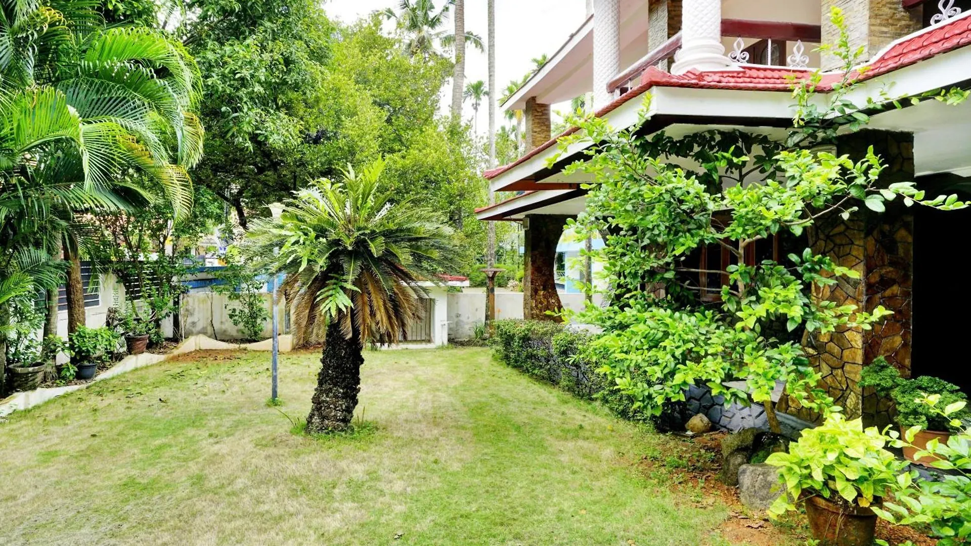 Hotel O Chalet Suites Kochi 3*,